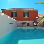 Islander House With Pool Semesterbostad Trogir