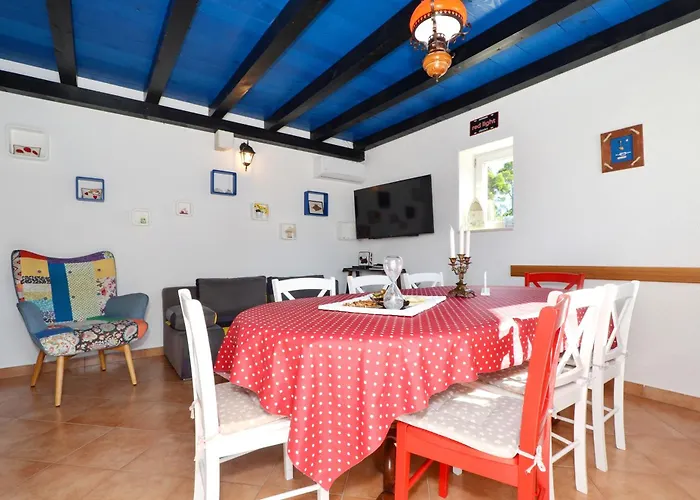 Holiday home Islander House With Pool *